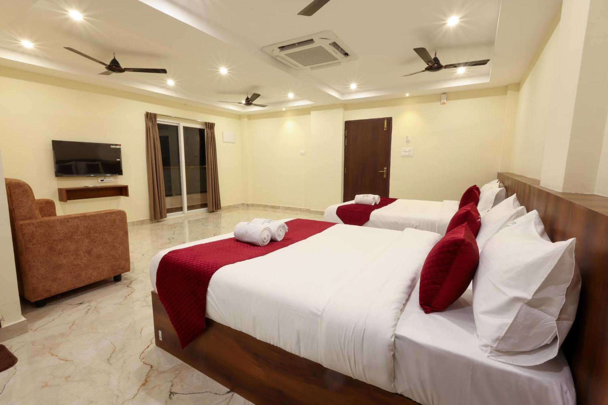 Olive Nest- Tirupati Bus Stand- 300 Meters, Railway Station- 400 Meters Hotel Exterior photo